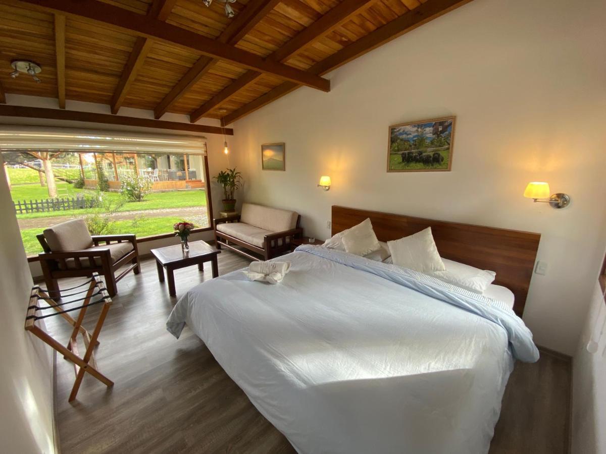Hosteria Papagayo Cotopaxi Machachi Екстер'єр фото