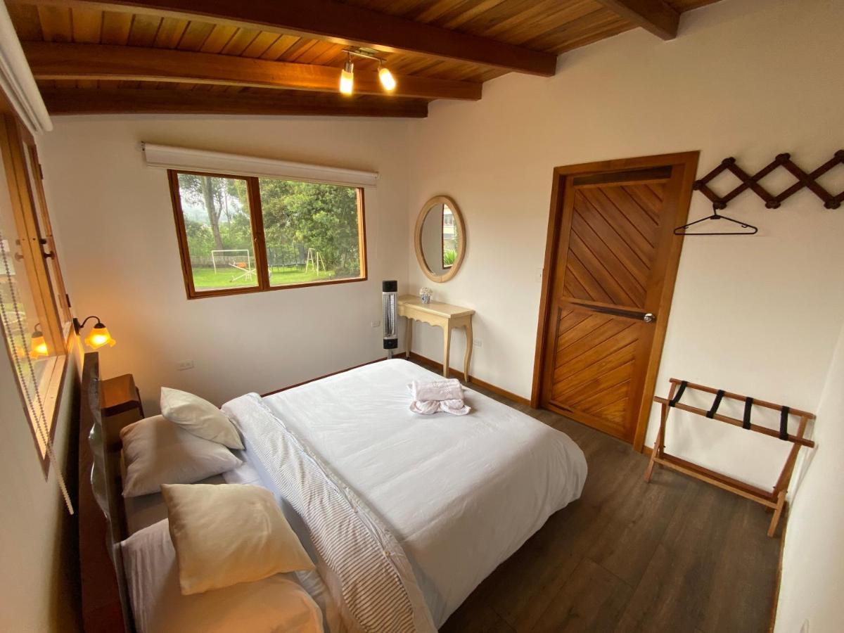 Hosteria Papagayo Cotopaxi Machachi Екстер'єр фото